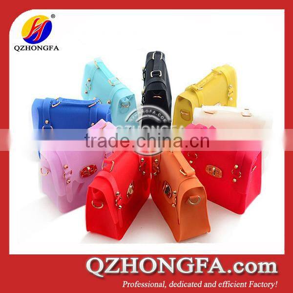 Banana design silicone cheap coin purse