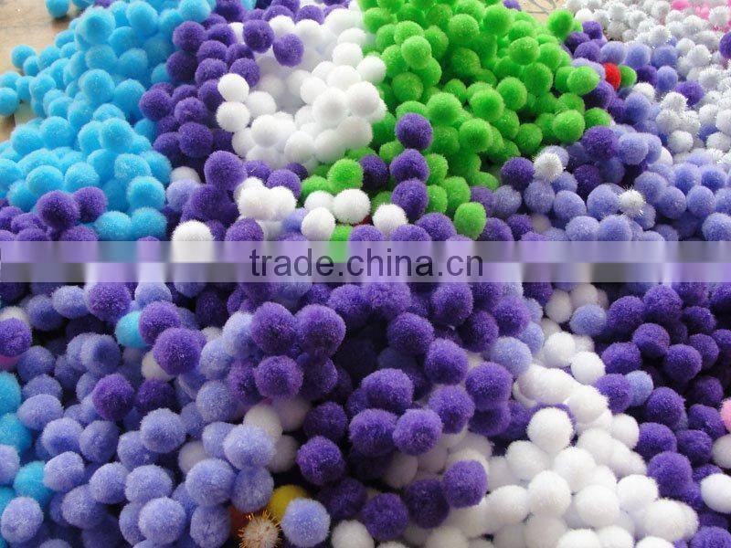 beautiful yellow pom pom with high quality low price for Christmas decorations