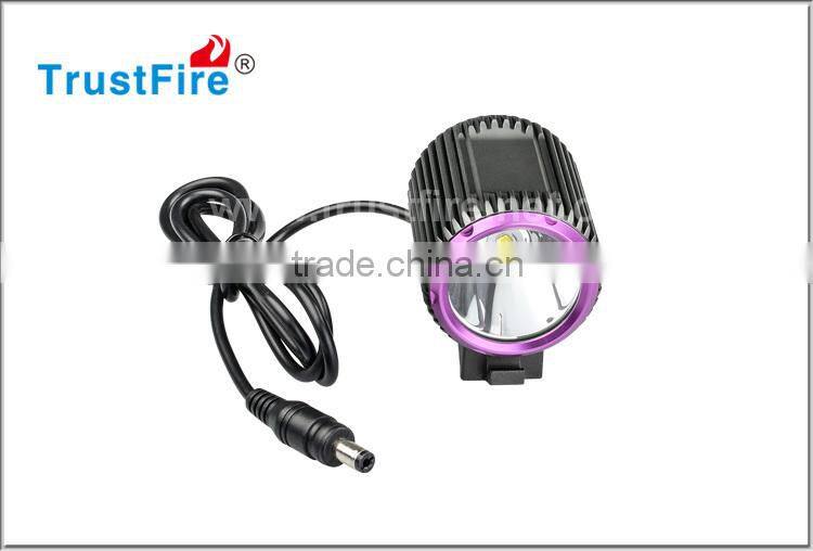 Latest mountain bicycle accessories D015 rechargeable bike lights by Cree xml t6 led bicycle headlights 580LM bicycle rear light