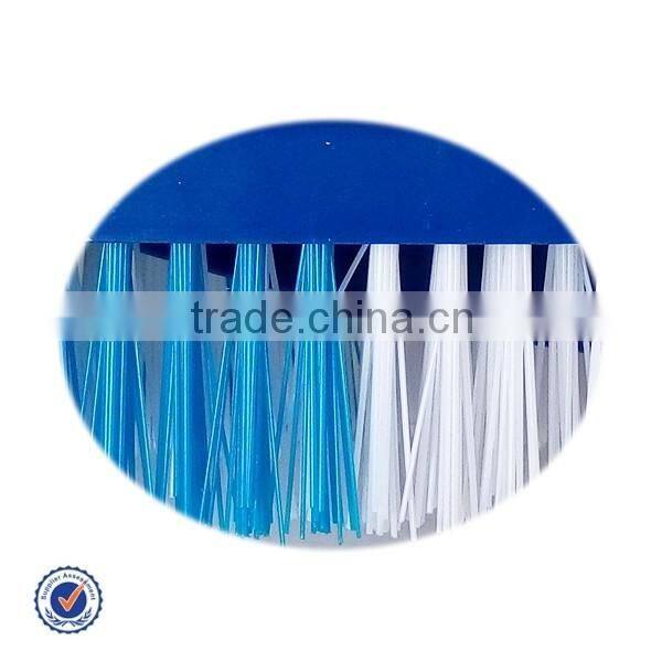 Vacuum Brush With Swivel And EZ-CLIP