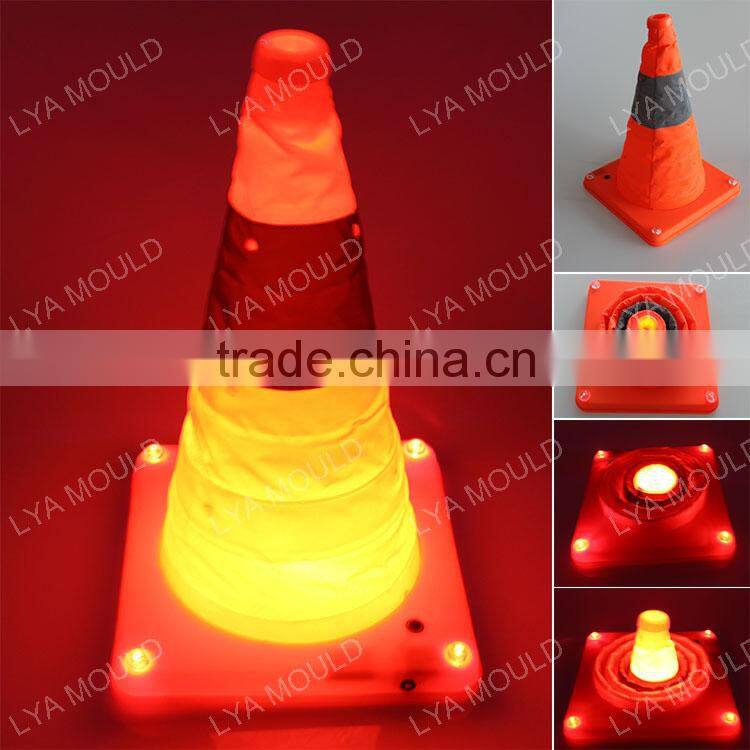 USB Rechargeable pvc traffic cone pole