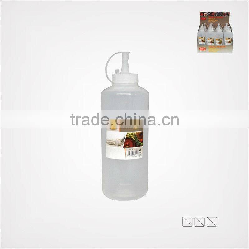 Plastic sauce bottle