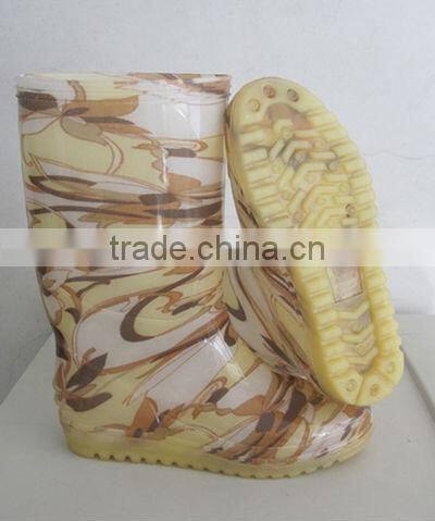 2015 colorful fashion rain boots pvc