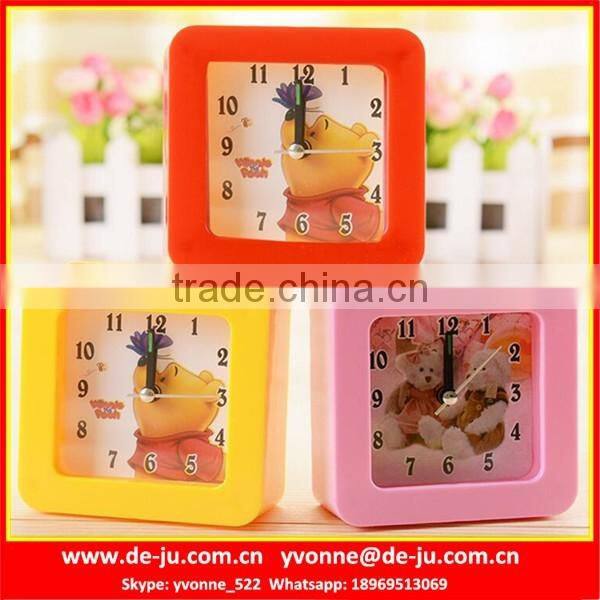 Plastic Square Bear Mantel Clock