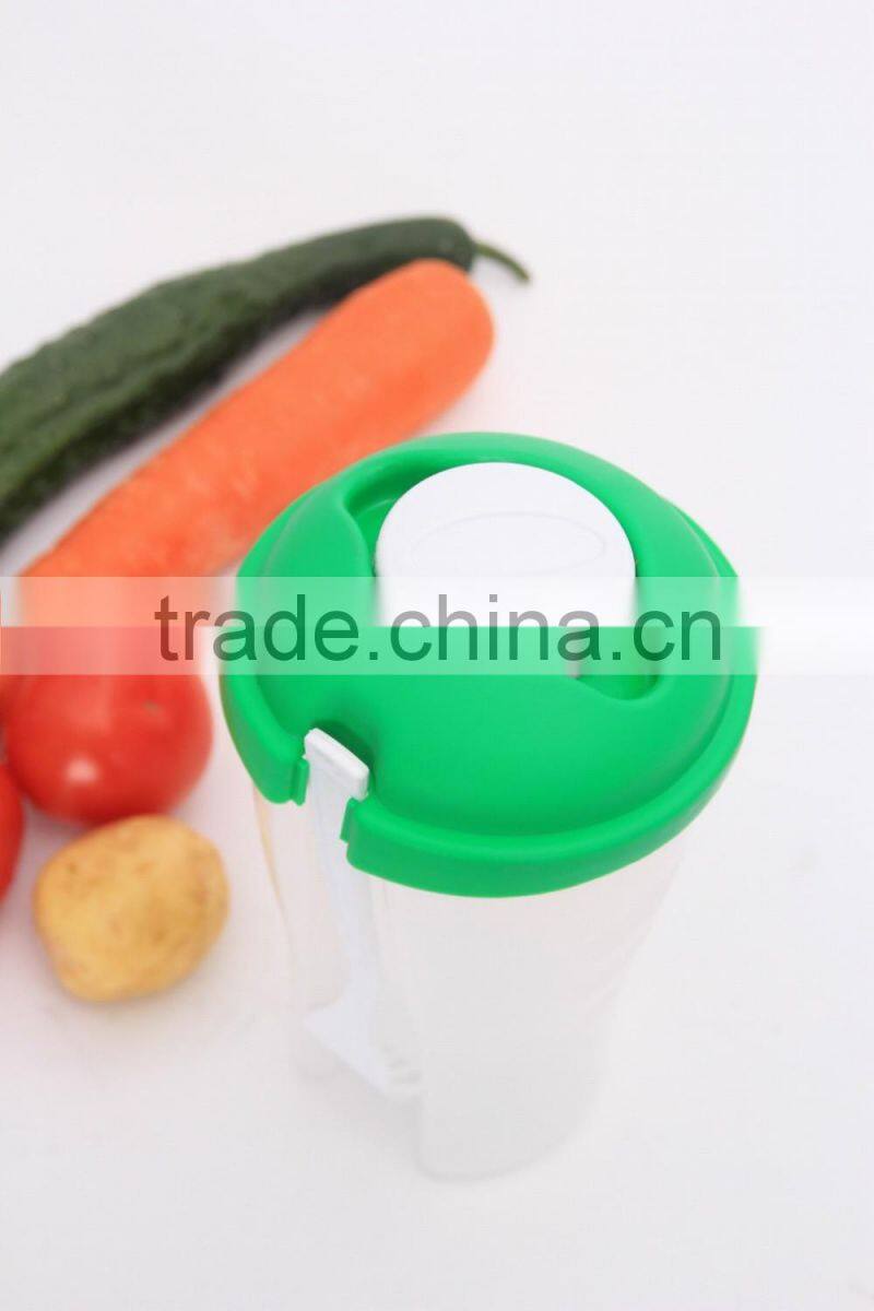 HOT SALE Plastic Salad To Go Plastic Fruit Salad Cup box With Dressing & Fork