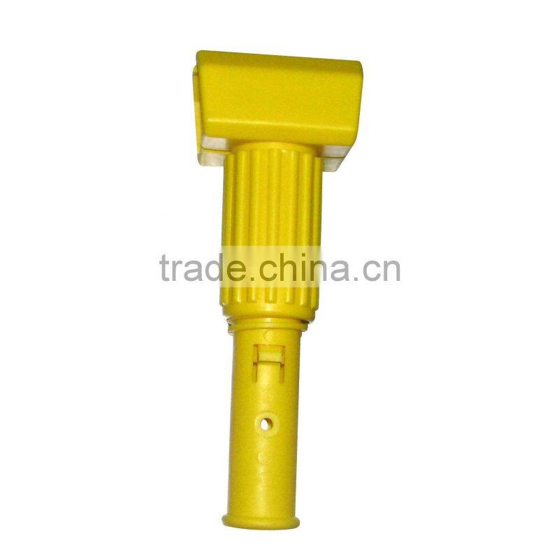 Plastic Wet Mop Clips or Grippers with Metal Handle