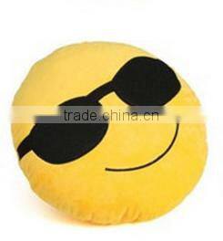 Promotional stuffed small smile message face cheap funky plush emoji keychain