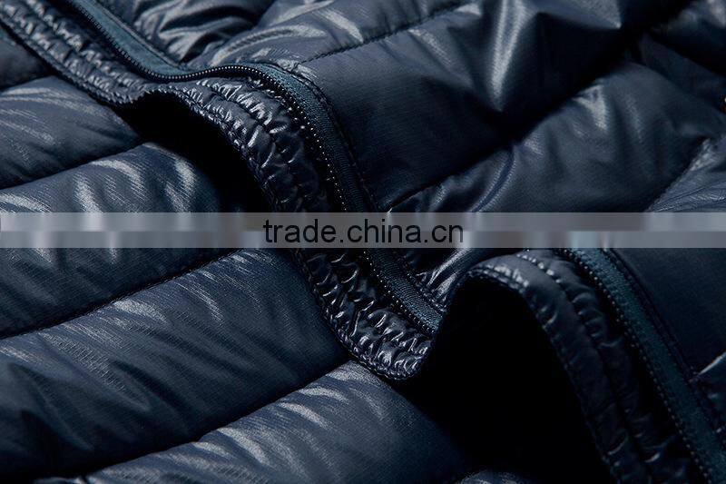 OEM Fashion ultra light nylon down jackets/women slim fit Women Light Down Jacket For Outdoor and Indoor