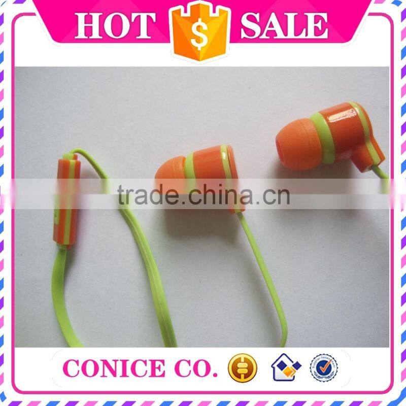 2015 wholesale silicone plastic plug in ear earbuds stereo handsfree wired microphone earphones