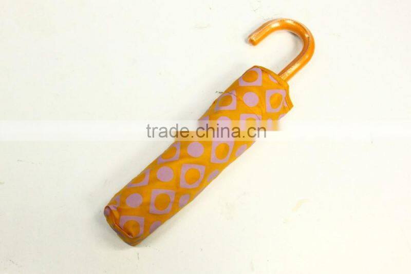 Fashionable safety colorful 3-section folding umbrellas
