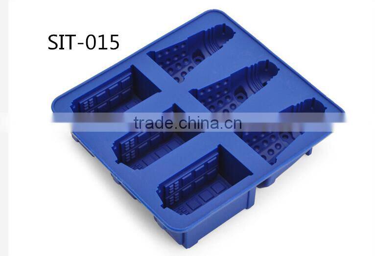 Hot sale FDA and LFGB creative silicone ice mould custom silicone ice cube tray