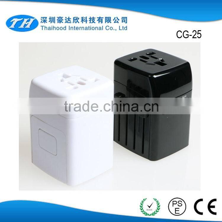 UK/EU/AU/US plug 5V2.5A Travel usb charging power socket adaptor CE ROHS approved with universal outlet