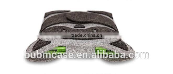 Black Color 7.9 inch Wool Felt Tablet Case Cute Cartoon Raccoon Bag Tablet Sleeve Tablet Pouch