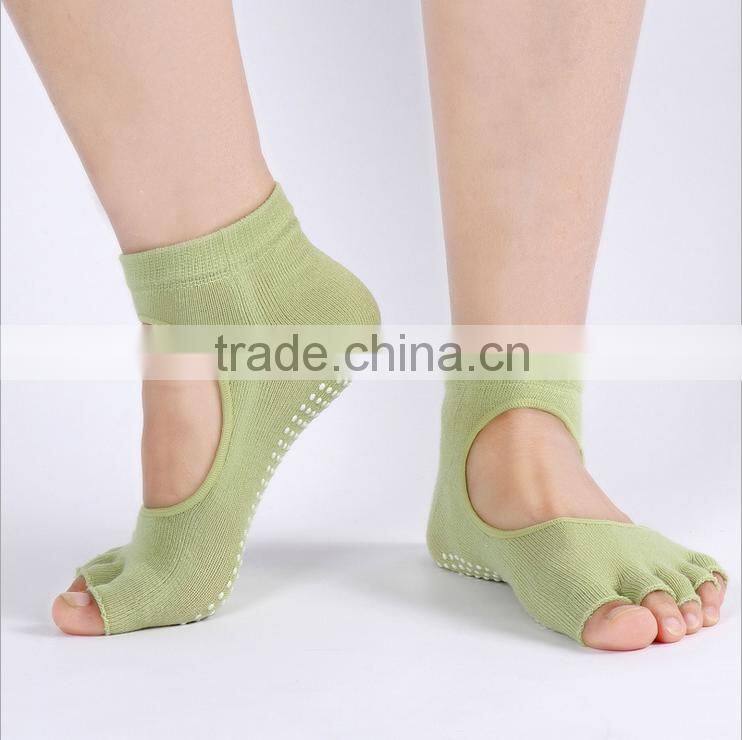Yoga Pilates Breathable Grip Cotton toe less socks