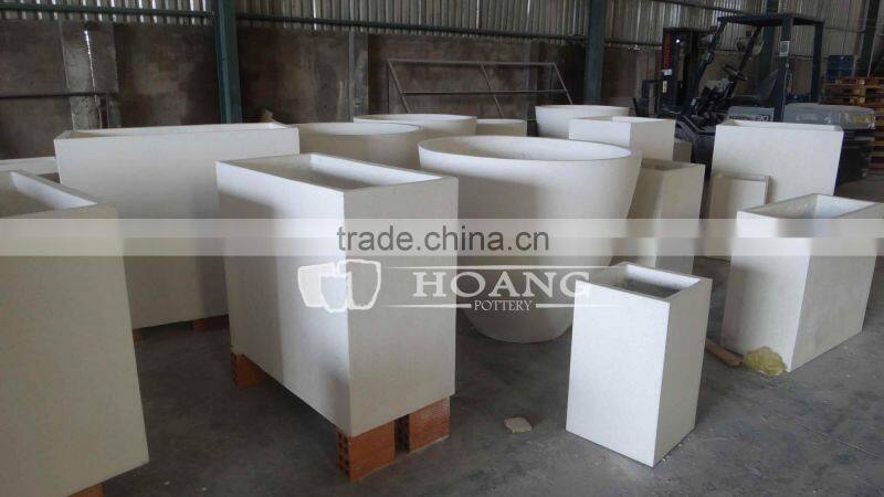 Light Cement Atlantis Jar