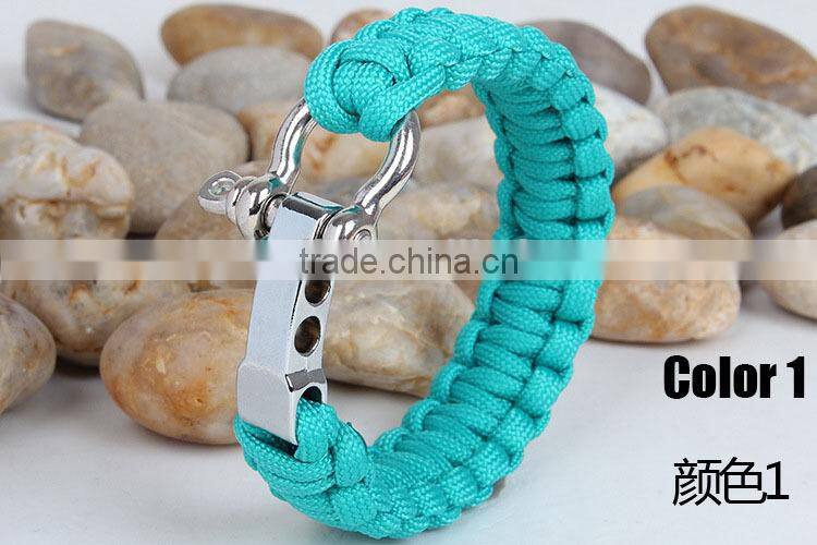 2015 new arrival paracord survival bracelet,high quality paracord bangle/bracelet