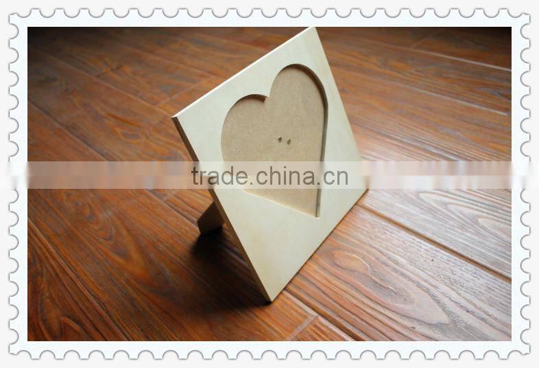 heart shape decorative hanging wooden photo frame for sale