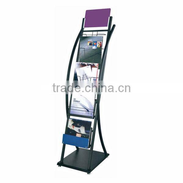 Wholesale Fashion Iron Floor Standing Wrought Iron Black Magazine Display Rack Wire for Hotel and Office J56