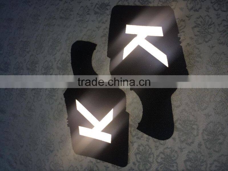 Smal MOQ t shirt reflective heat press logo stickers