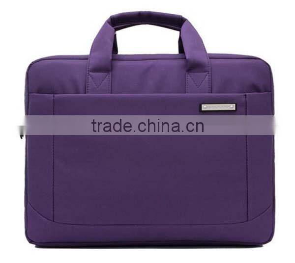 Durable computer messenger bag