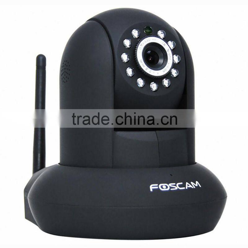 Foscam Black Plug & Play1280 x 720 Wireless/Wired Pan/Tilt IP Camera