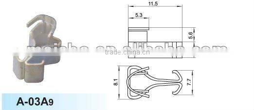 Universal cut out fuse clip