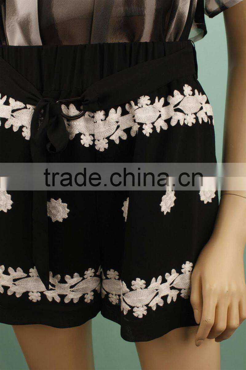 2016 casual short women black pants