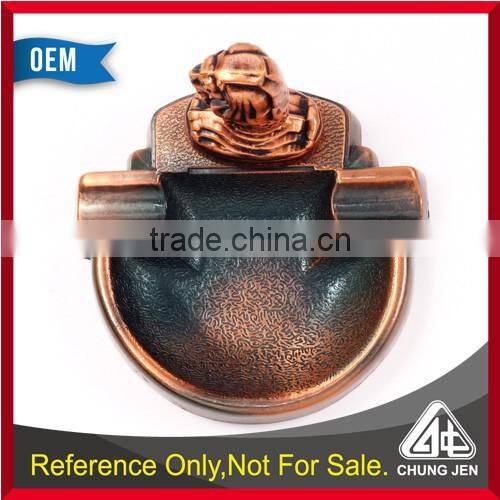 Advertising special design shape antique metal ashtray