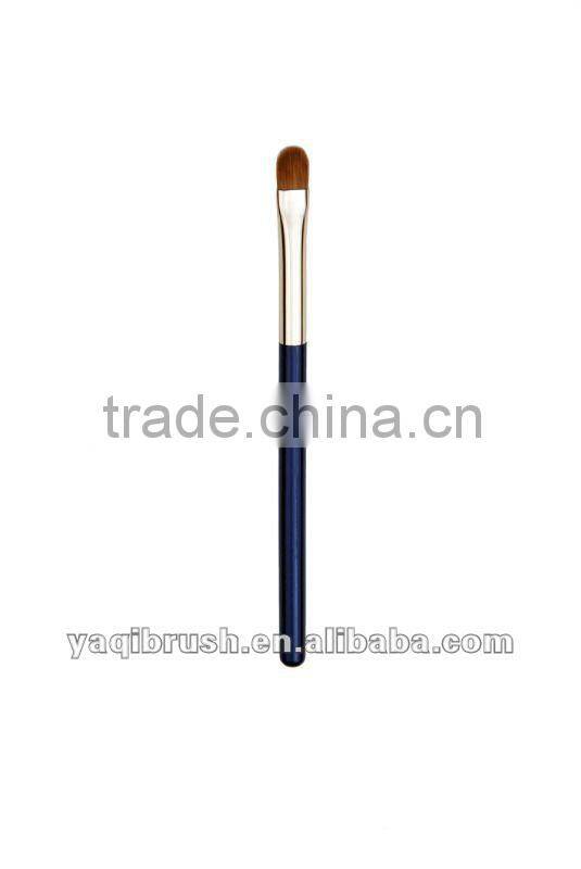Cheap cosmetic concealer brush