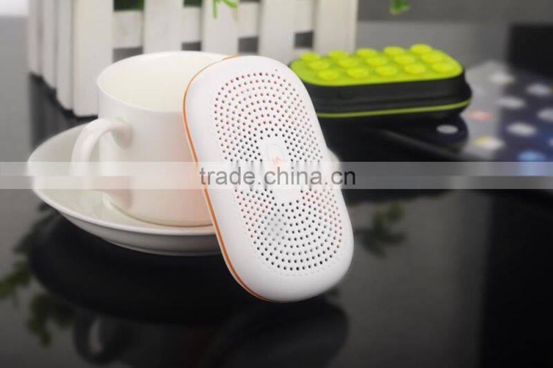 Mini Suckers Handsfree Bluetooth 3.0 Speaker 3000MAH Power Bank For Phone 2Color