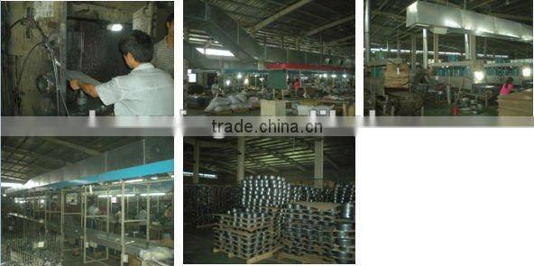 bakeware with silicone handles