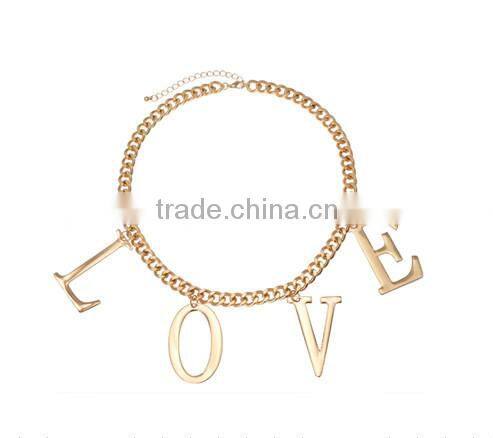 Pretty Steps meaningful pendant necklace