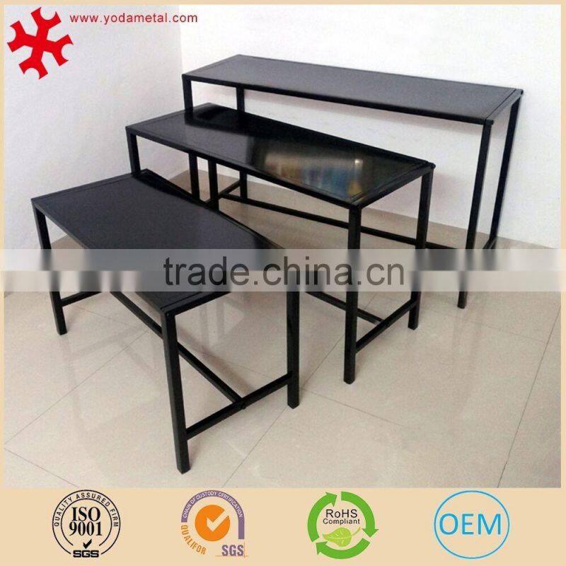 Modern 3-layer retail store fixture metal clothing display table with 4 legs