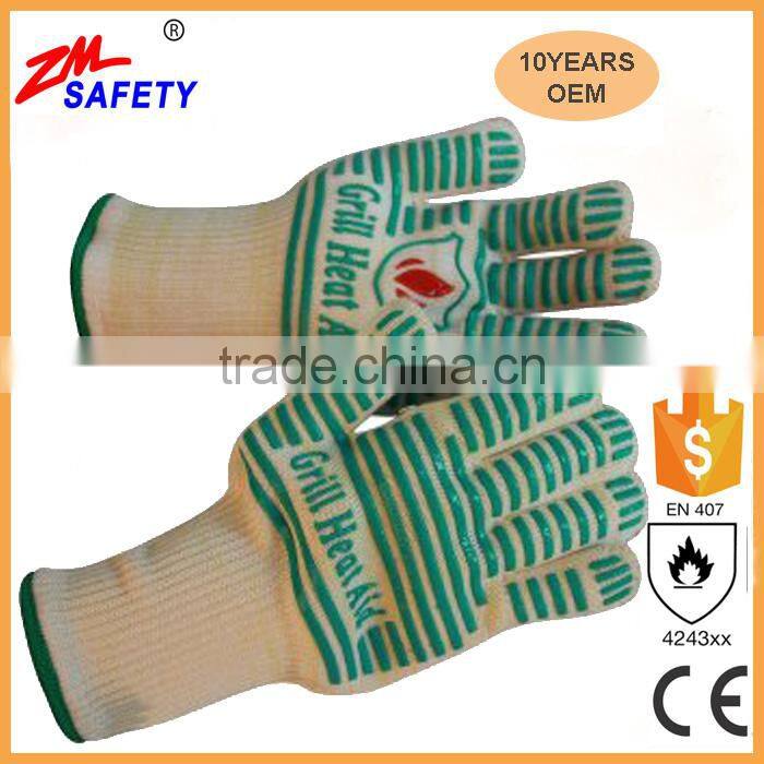 Chinese manufacture heat resistant oven gloves