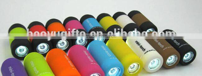 2015 Hot Cheap Aluminium alloy customized rechargeable mini logo led flashlight
