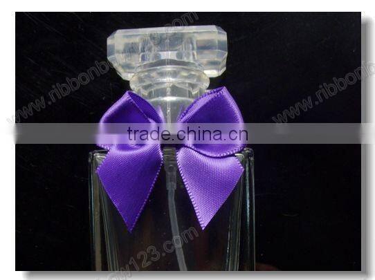 Elastic ribbon bow for perfume