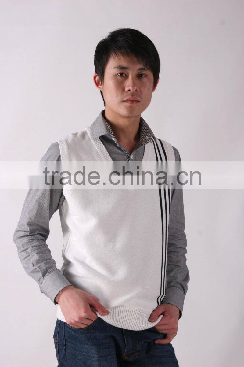 White Knitted Vertical Stripes Sweater 2015 Men