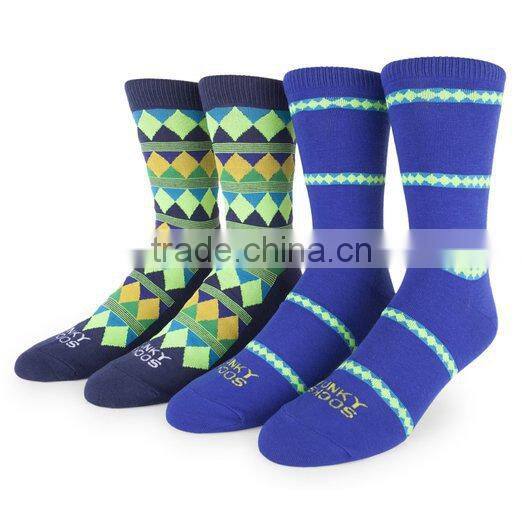 2015 fashion custom wholesale stripe socks