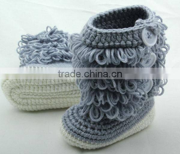 Alibaba china cheap price hand knitted baby booties