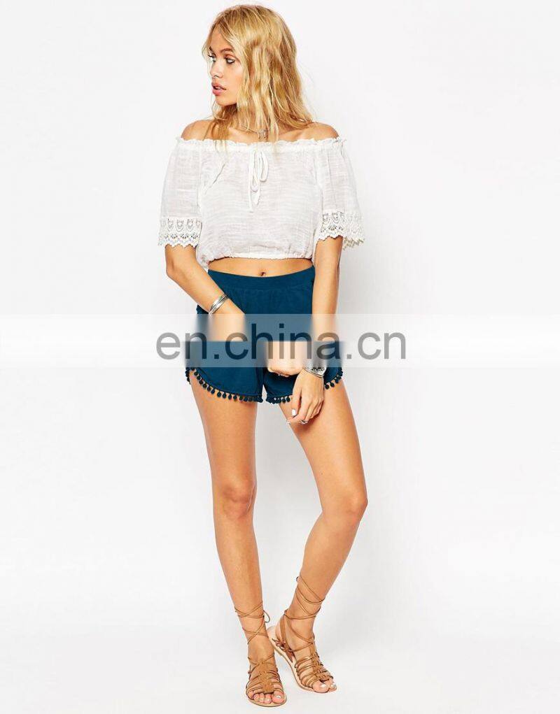 OEM Service Wholesale Pom Pom Hem Gym Sportswear Shorts