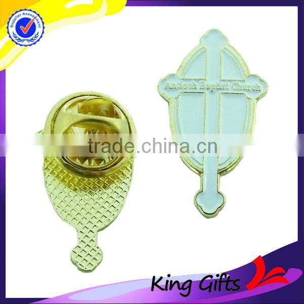 China manufacturers custom made metal flower shaped lapel pin