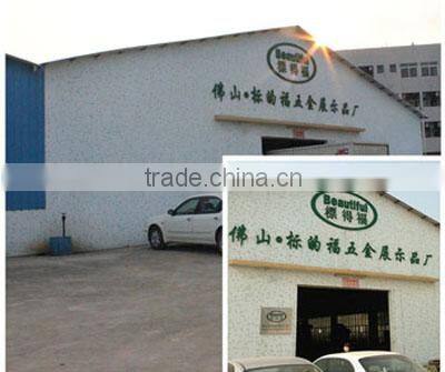 M110 metal plate brackets for 1/2' strip upright