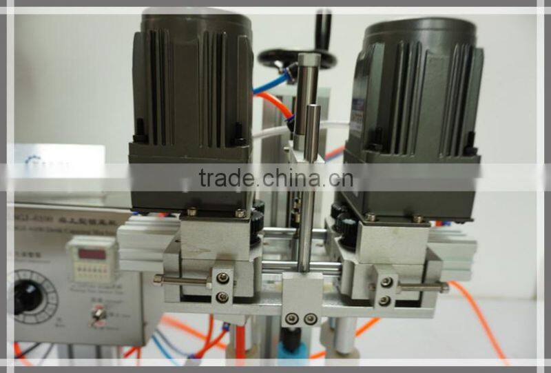 Semi Automatic Caps Twisting Machinery for Bottles Factory