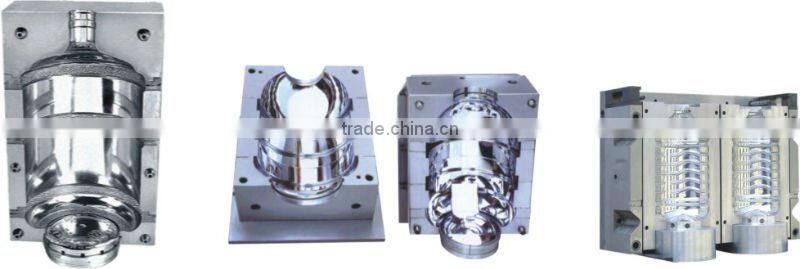 Plastic bottle mould