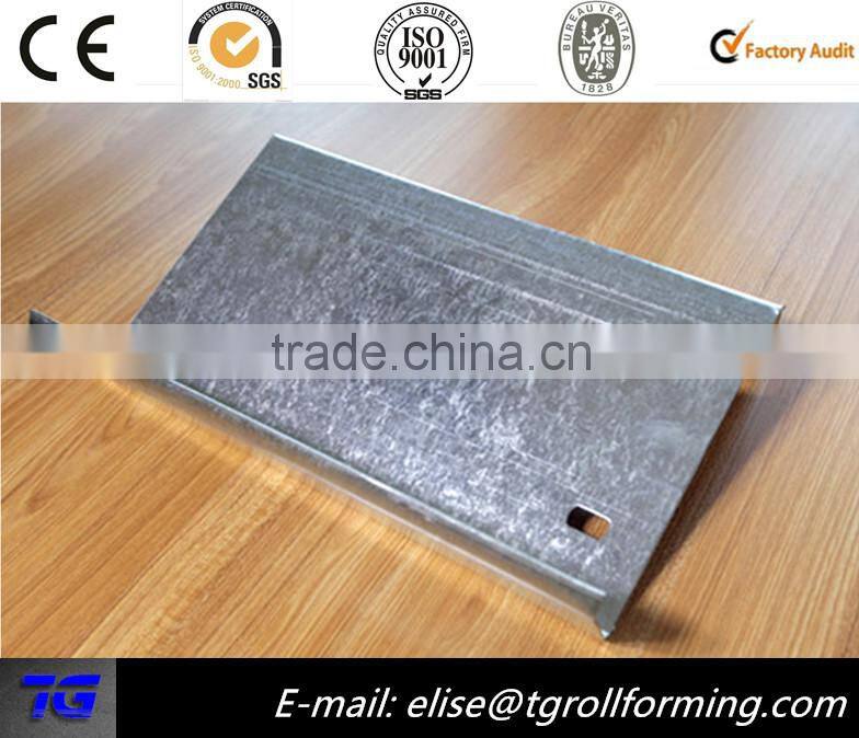 Standard CNC Multi-model Z Purlin Machine Flying Saw Roll Forming Machine