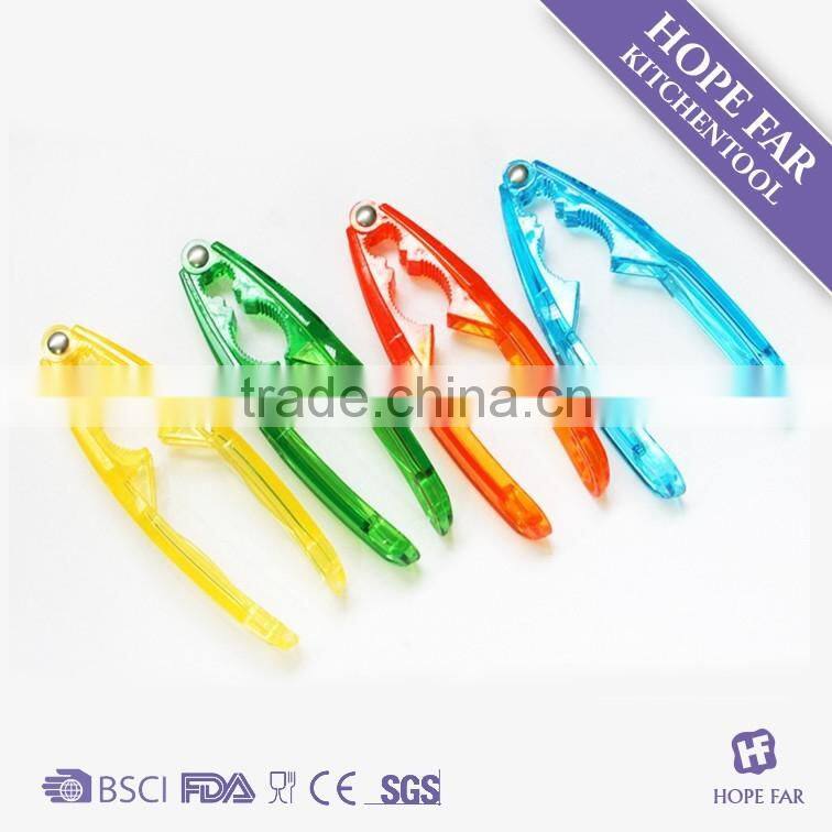 0600051 High quality blue color plastic nut cracker