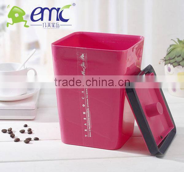 Plastic desk garbage can dustbin