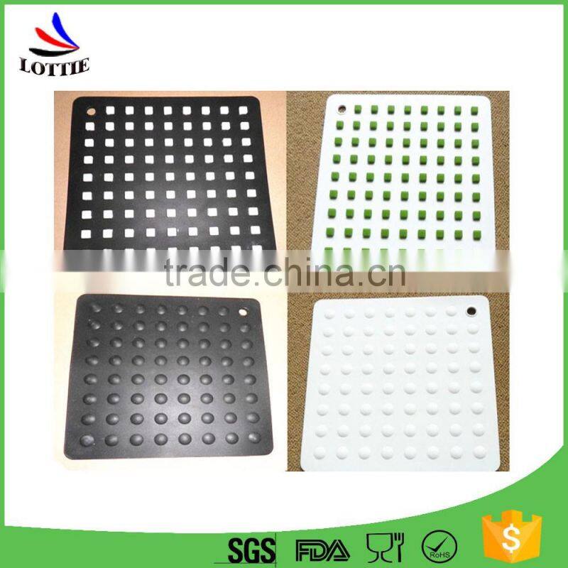 China Manufacturers 2016 Lottie supply 100% food grade Eco-friendly non-toxic kitchen heat insulation baking mat