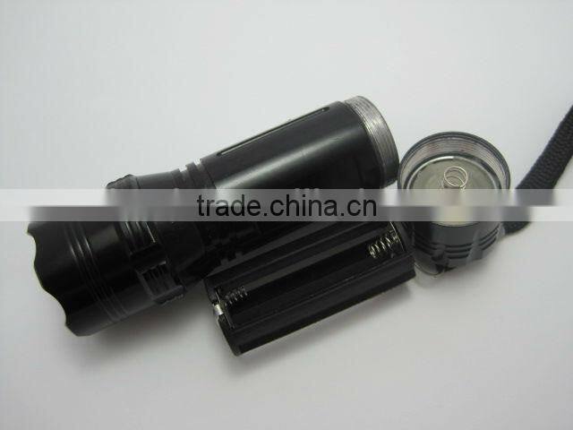 Aluminum mini 14 LED flashlight