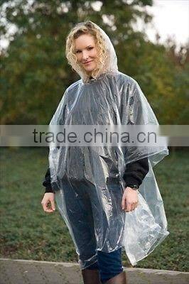 Emergency Cheap Foldable Disposable Light Raincoat